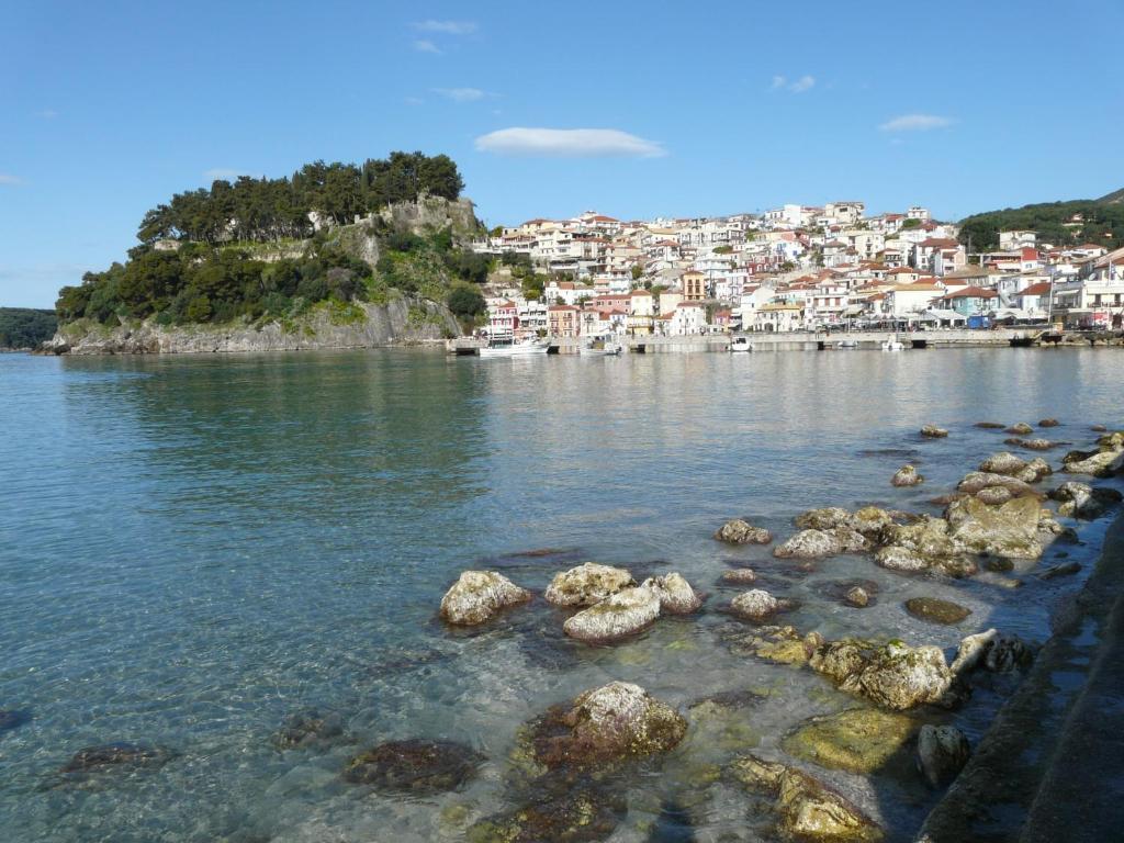 San Nectarios Hotell Parga Eksteriør bilde