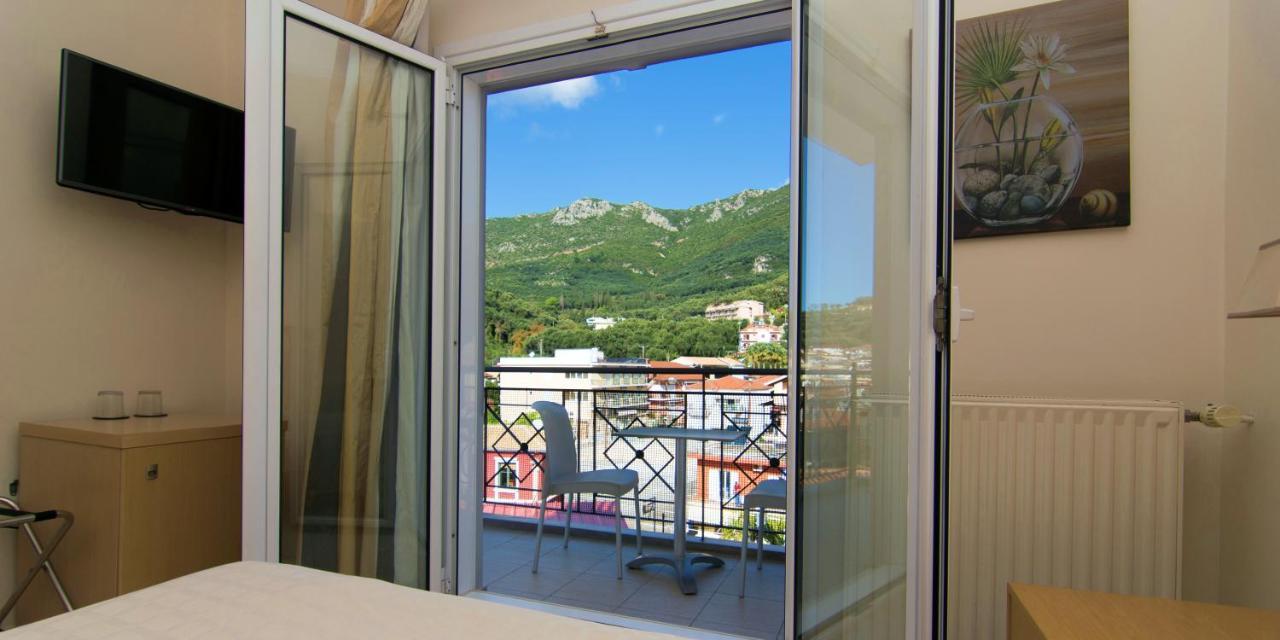 San Nectarios Hotell Parga Eksteriør bilde